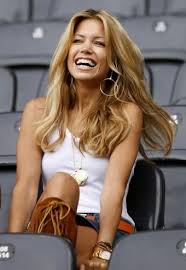 Ikers girlfriend aint bad,