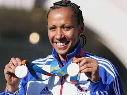 kelly holmes