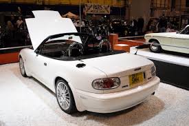 eunos