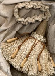 tassel