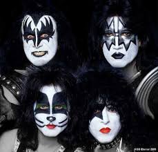 kiss pictures