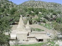 [صورة: lalish.jpg]