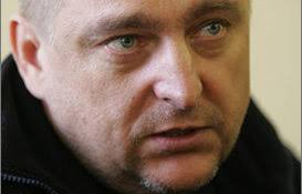 Mikol'a Au'tuchovic''