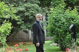http://t3.gstatic.com/images?q=tbn:qQOP4LINYIr1ZM:http://img.timeinc.net/time/photoessays/2009/mousavi/mousavi_04.jpg