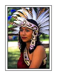 aztec indians clothing