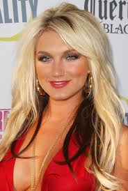 Brooke Hogan needs a job!