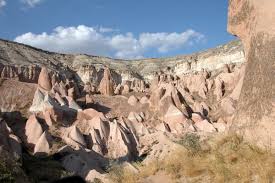 http://t3.gstatic.com/images?q=tbn:tz7j0TB8ULU1JM:http://leblogd-arthur.hautetfort.com/images/cappadoce01.jpg
