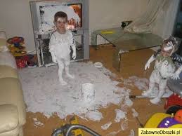 http://t3.gstatic.com/images?q=tbn:xvUX5kXAitsfCM:http://www.zabawneobrazki.pl/obrazki/dzieci-same-w-domu.jpg