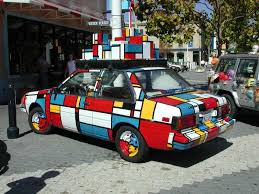 http://t3.gstatic.com/images?q=tbn:y2FP7uehEwRxKM:http://www.chrogeek.com/wp-content/uploads/2008/09/mondrian_car.jpg