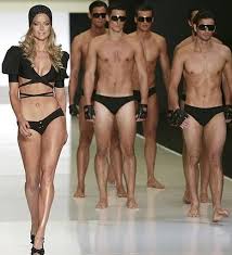 Jennifer Hawkins hot