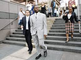 R Kelly's Sex Tape Gives Chris Brown Psycho Power