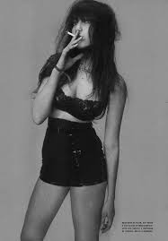 Picture of Daisy Lowe