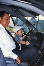 صور الرئيس محمد حسنى مبارك واسرتة 27052006-230552-4