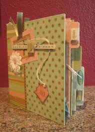 How to Scrapbook Photos � A