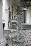 File:White metal spiral staircase.jpg - Wikimedia Commons