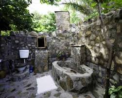 Desain kamar mandi dengan batu alam - Desain Desain Rumah