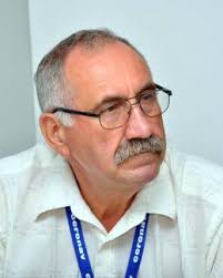 Pe data de 4 septembrie 2013, comandantul de cursă lungă Mihai Andrei a fost numit, prin ordin al ministrului ... 790 vizualizări | Economie | 1 comentarii ... - mihaiandrei-1378388783