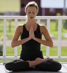 Tenangkan Pikiran Dengan Yin Yoga