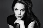 Is Angelina Jolie Really Directing Captain Marvel? | moviepilot.com