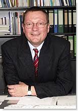 Prof. Dr. Werner Jann: Universität Potsdam - Wirtschafts- und ...