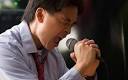 Tony Edwards, 49, has played at thousands of funerals over ... - chinese_manKaraoke_1364915c