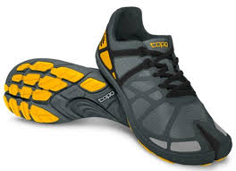 Topo Athletic Shoes Now Available � Will the Split-Toe Shoe Succeed?