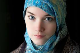 30 Foto Wanita Cantik dengan Hijab/Jilbab