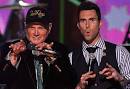 BEACH BOYS reunite at the Grammys, perform with Maroon 5 and ...
