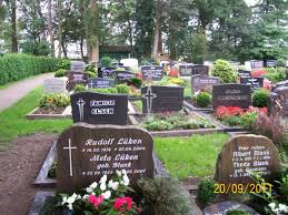 Grab von Rudolf Lüken (18.02.1919-07.04.2004), Friedhof Potshausen