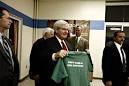 Gingrich Launches Scathing Attacks on Romney - NYTimes.