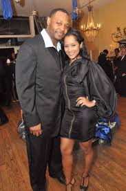 Last August, former NFL baller Ed Hartwell made it clear that he and wife Lisa Wu (formerly of The Real Housewives of Atlanta) were DONE… over… kaput… by ... - ed-and-lisa-wu-hartwell
