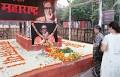 Bal Thackeray memorial: Shiv Sena softens stance, says cremation ...