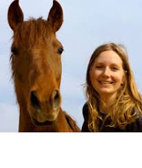 Dr. Christine Conrad - Rechtsanwältin | Pferderecht - pferd3