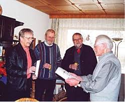 Gratulation an Adolf Most (rechts) durch Rolf Schowalter, Robert Thaler und Wolfgang Vogel (von links). Adolf Most,von 1956 bis zur Eingemeindung 1972 ... - adolfgeburtstag