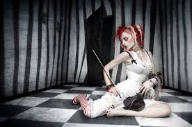 Emilie Autumn *3* Images?q=tbn:ANd9GcRujU7dosBE92rE1e2soDErUVt4fi3v2jg0rz5whDD13l1LRT3dqA&t=1