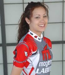 Mallory Pracale of the United States - Pro Inline Speed Skater - mogema-mallory-380x440