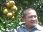 Dirjend Hortikultura Dr. Hasanuddin Ibrahim bermaksud menggali potensi dan ... - IMG00336-20110517-1211
