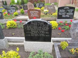 Grab von Heinrich Osten (04.07.1920-08.05.1927), Friedhof Osteel