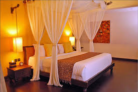 Romantic Bedroom Decoration And Design For Couple With Elegan ...