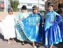 Gente, people, culture, cultura, polleras, tiendas, paceña, folklore, Bolivia
