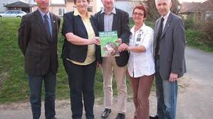 Erich Gussen, Gudrun Zentis, Norwich Rüße, Astrid Hohn und Jürgen Plinz (v.l.) diskutierten über die geplante Schweinemastanlage in Thum.