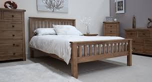 Rustic Oak Bedroom Furniture Awesome Ideas For Decorating Bedroom ...