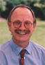 Seit 1995 arbeitet Harald Lindinger mit den SAP R/3 Modulen SD, ...