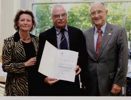 Eberhard Große (El Präsidente) wurde mit der LSB Ehrennadel in ...