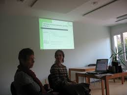 Referentinnen waren Frau Inge Henrich und Frau Petra Keßler-Löwenstein aus der Praxis für Entwicklungspädagogik (PEp) in Mainz.