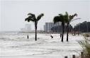 Hurricane Isaac drenches U.S. Gulf coast, tests New Orleans ...