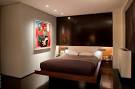 Advice Image: Minimalist Bedroom With Recessed Lights Highlighting ...