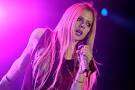 Avril Lavigne: 'black eye, bloody nose, hair ripped out' after bar ...