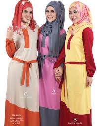 10 Baju Muslim Trendy untuk Anak Muda