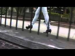 Best Walking Shoes for Overweight Women - YouTube
